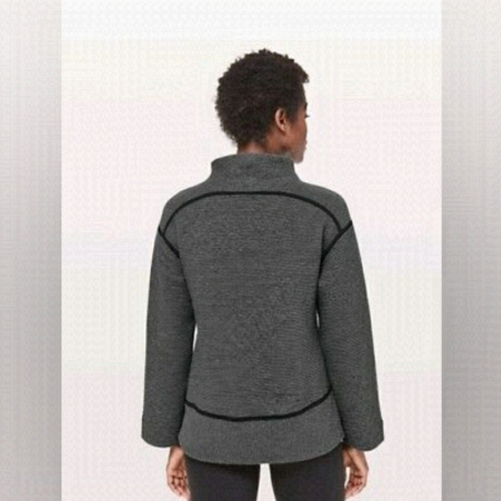 Lululemon On Repeat Mock Neck Pullover -